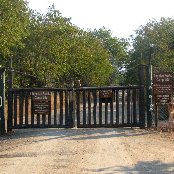Tsendze Gate